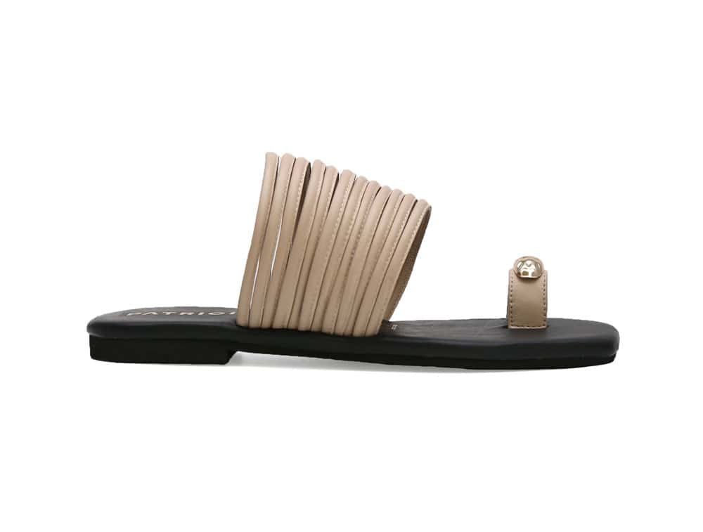 Sandalia en cuero taupe