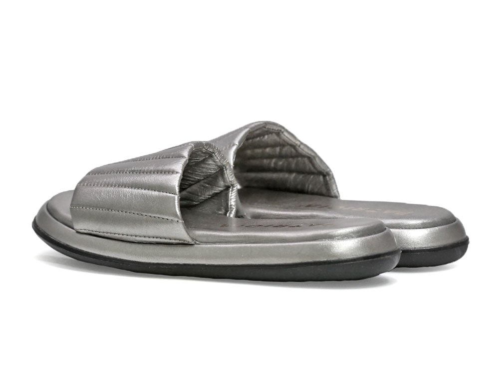 Alternative view of sandalia en cuero gris