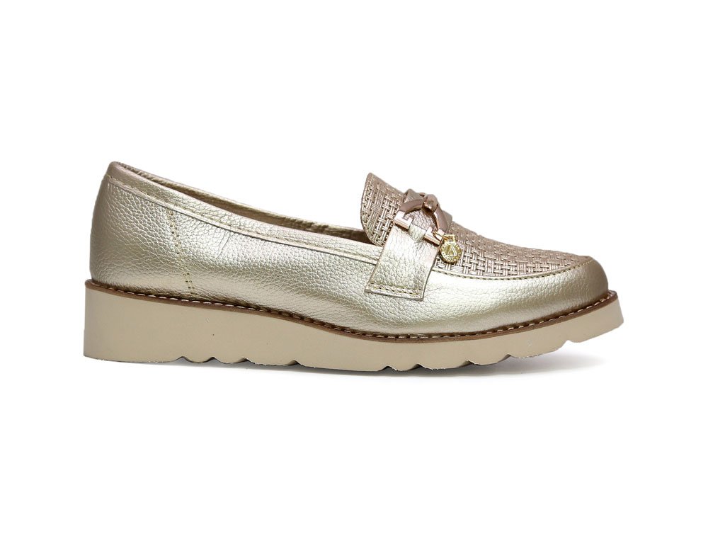 Mocasín en cuero oro
