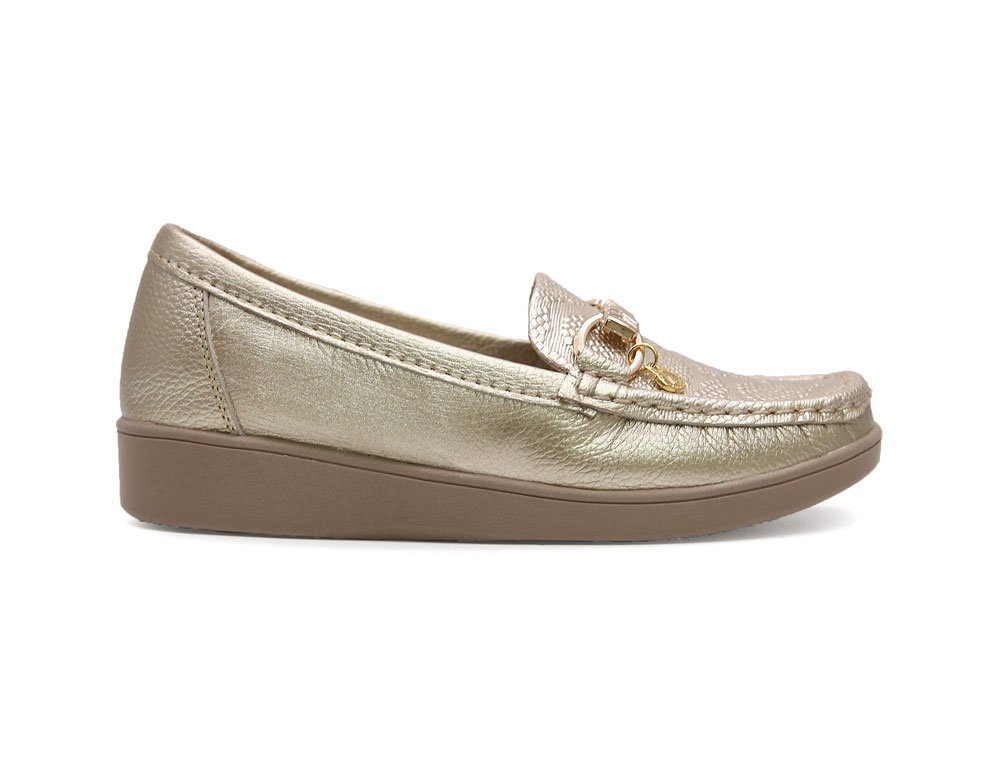 Mocasín en cuero oro