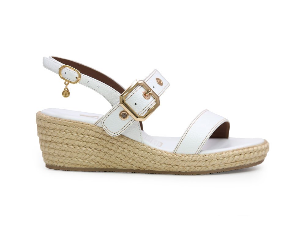 Sandalia en cuero blanco