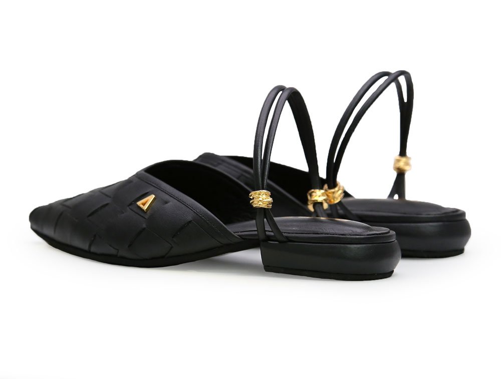 Zueco en cuero negro - Imagen 3