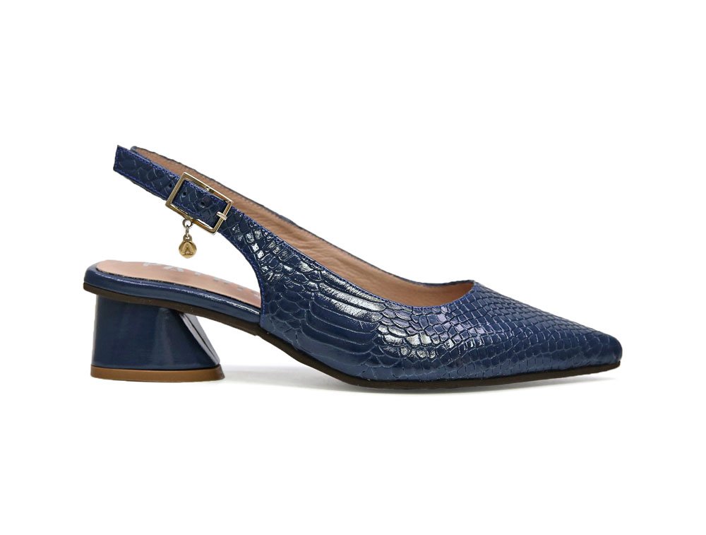 Zapatilla de tacon en cuero azul