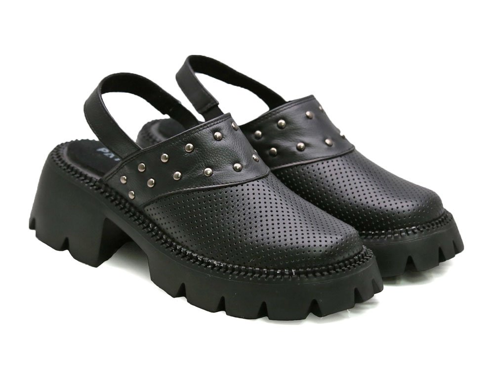 Alternative view of Zueco en cuero negro