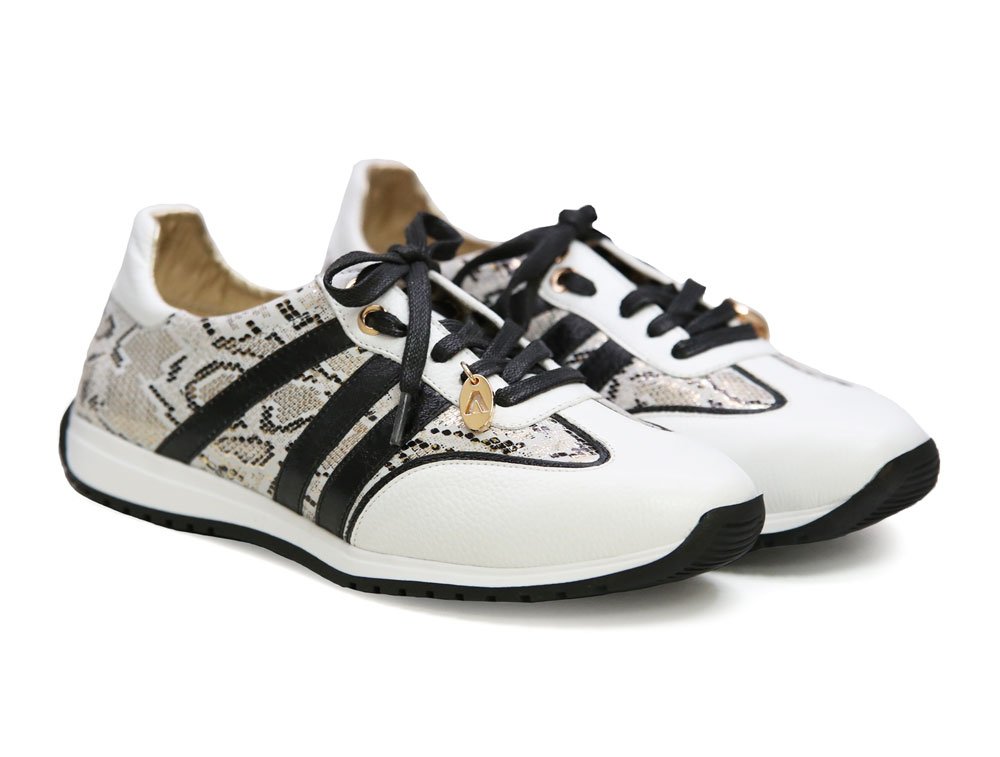 Alternative view of Tenis en cuero blanco