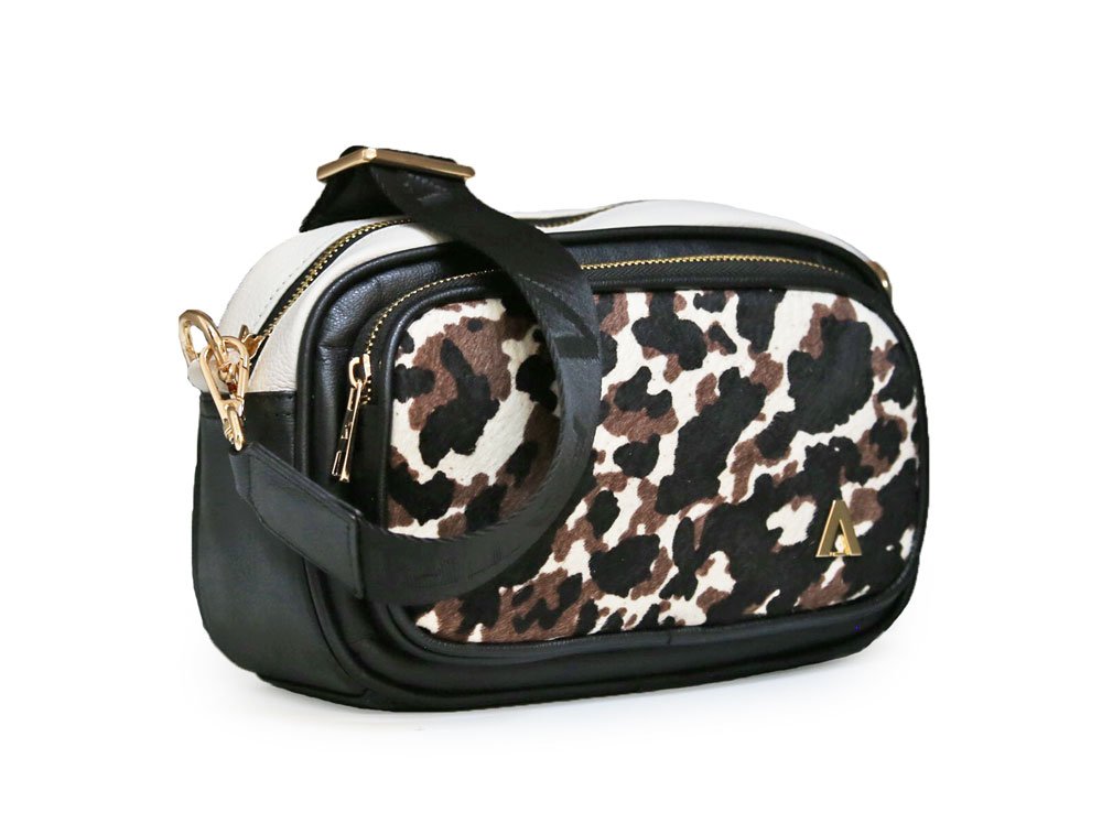 Alternative view of Bolso en cuero negro