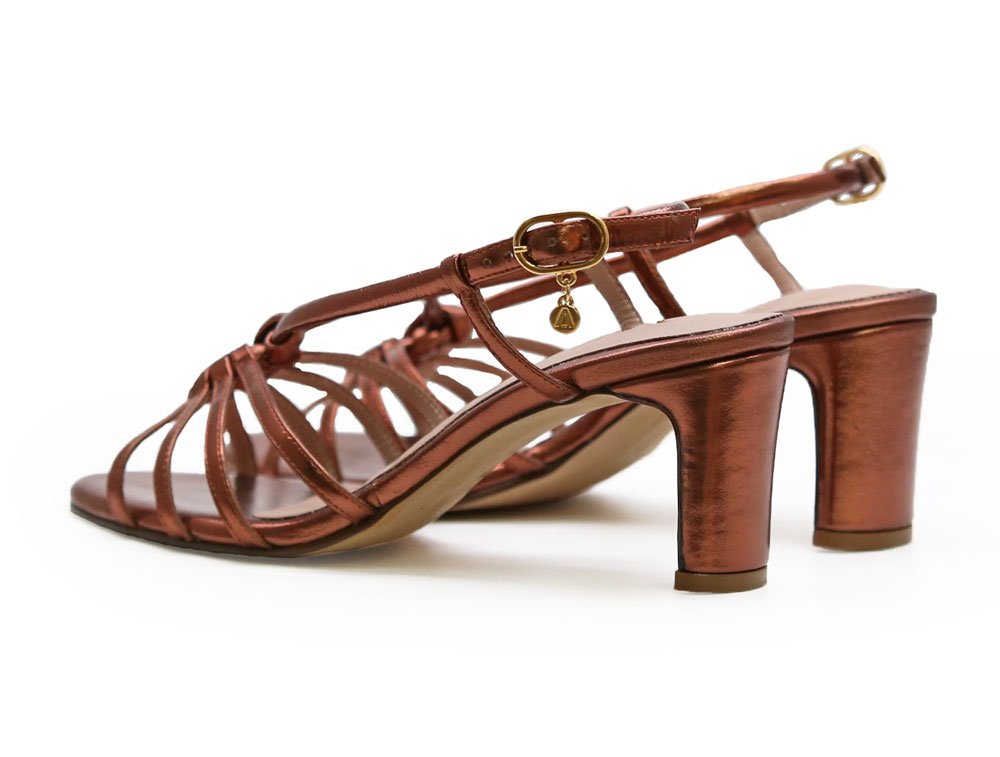 Sandalia en cuero bronce - Imagen 3
