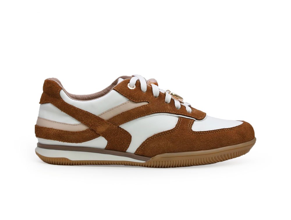 Tenis en cuero capuchino