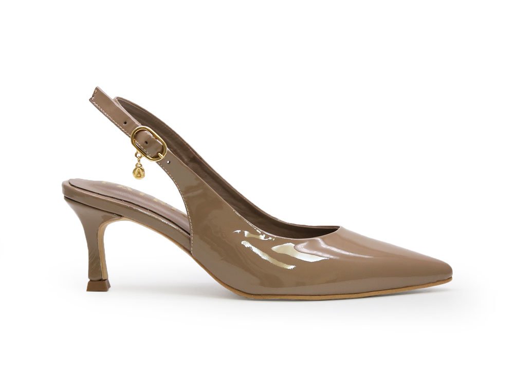 Zapatilla de tacón en cuero nude