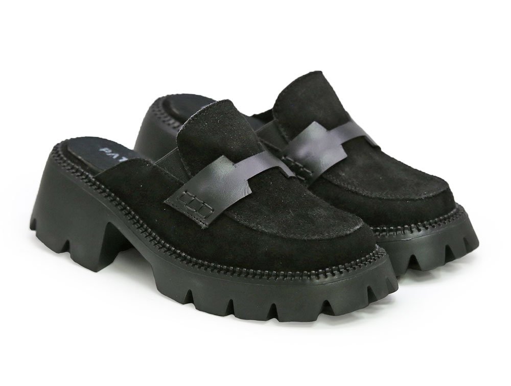 Alternative view of Zueco en cuero negro
