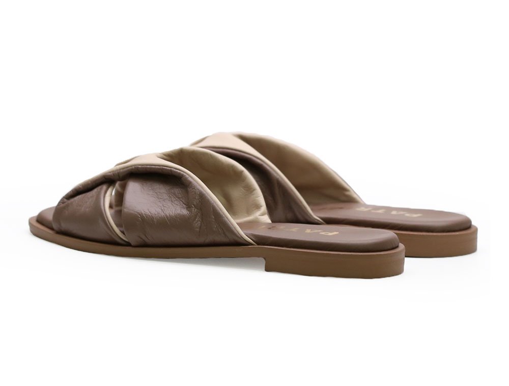 Sandalia en cuero beige - Imagen 3