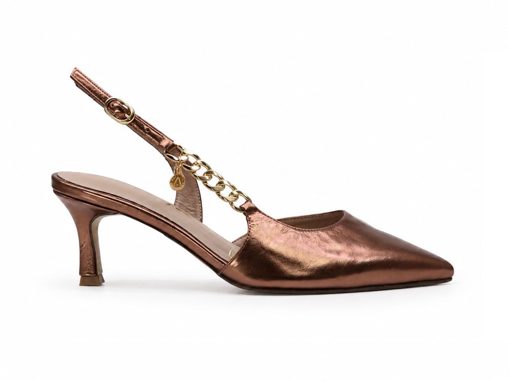 Zapatilla de tacon en cuero bronce