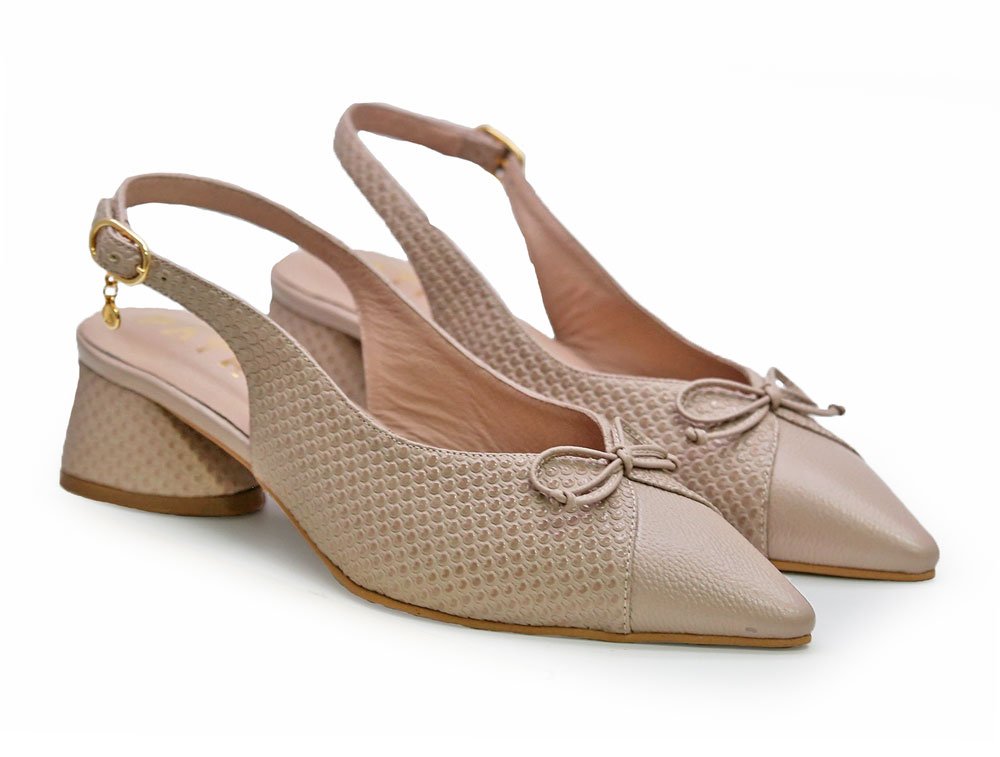 Alternative view of Zapatilla de tacon en cuero mocca