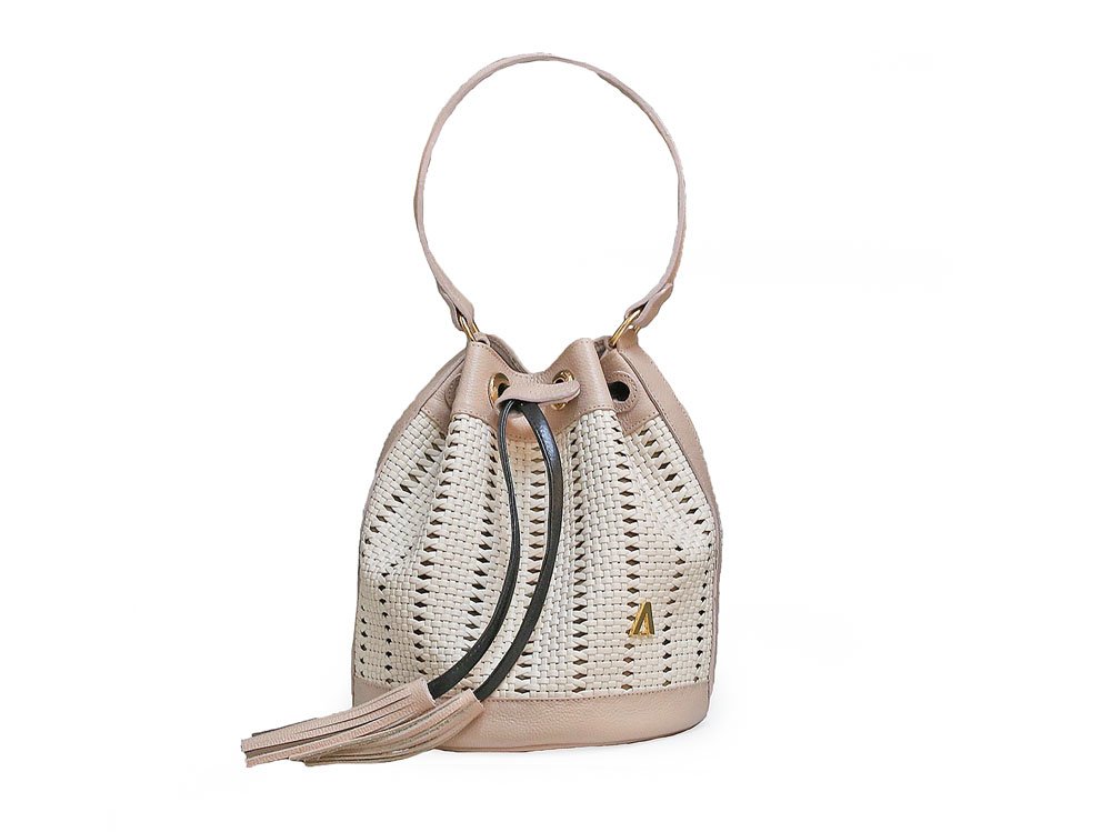 Bolso en cuero blanco