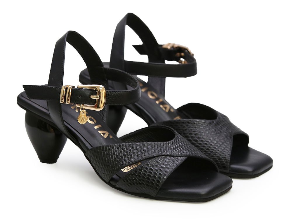 Alternative view of Sandalia en cuero negro