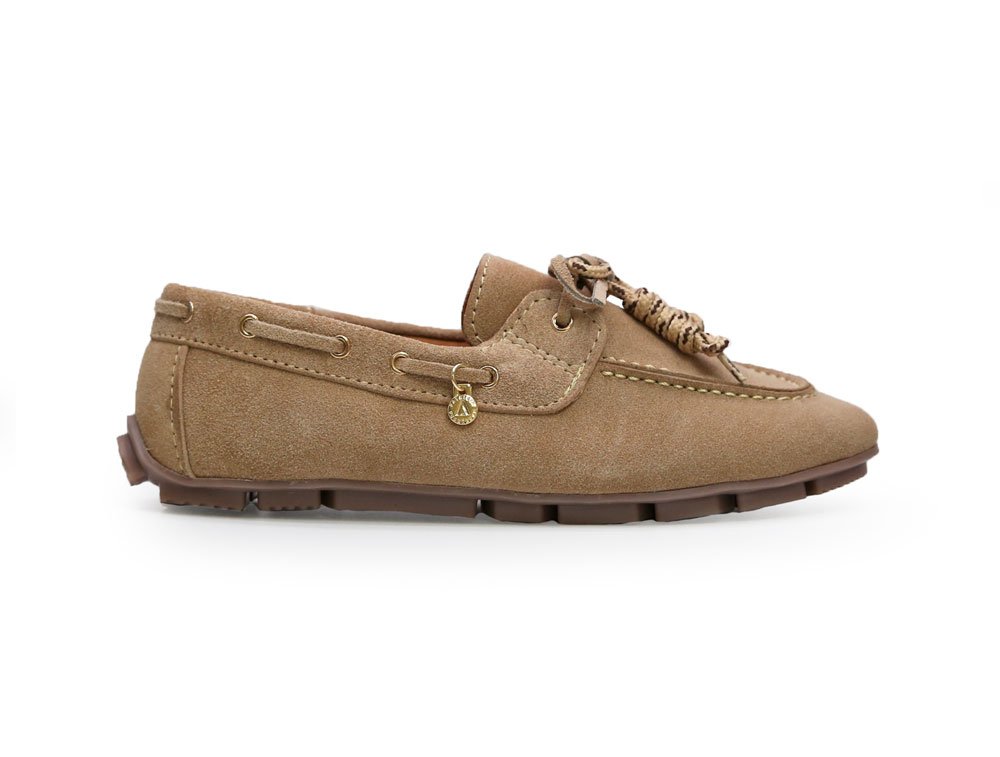 Bolichero en cuero beige