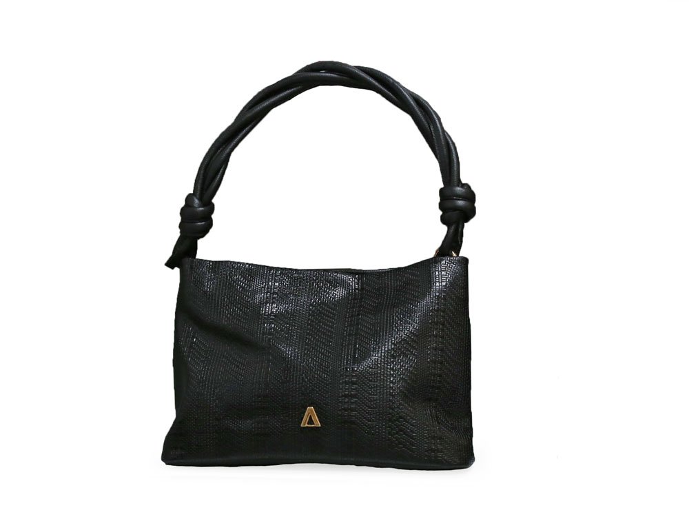 Bolso en cuero negro