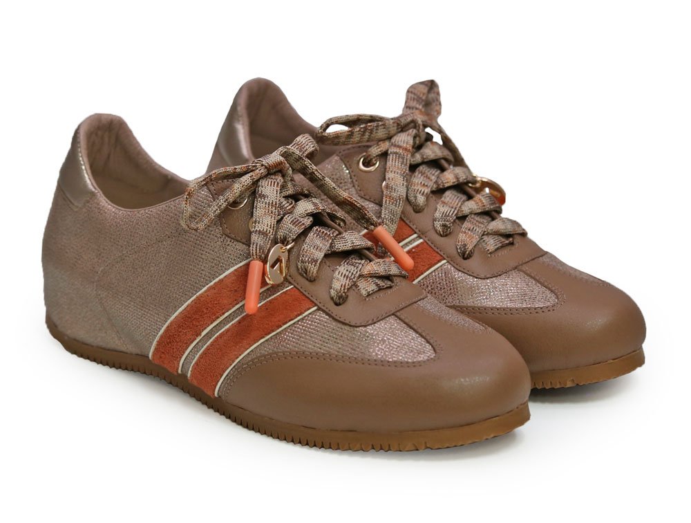 Alternative view of Tenis en cuero mocca