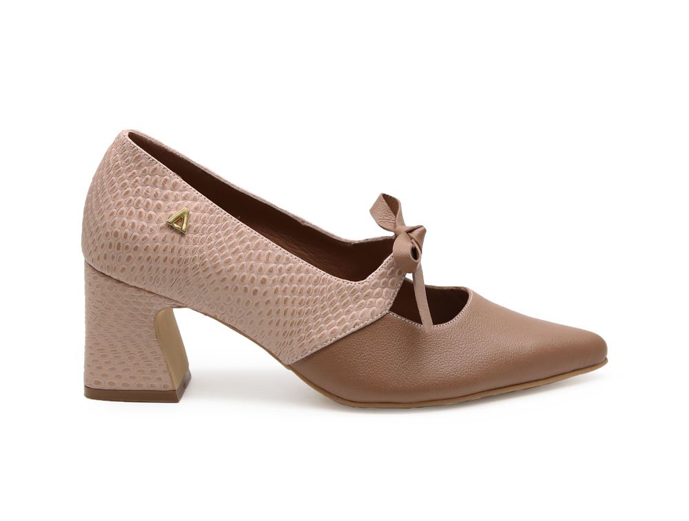 Zapatilla de tacon en cuero nude