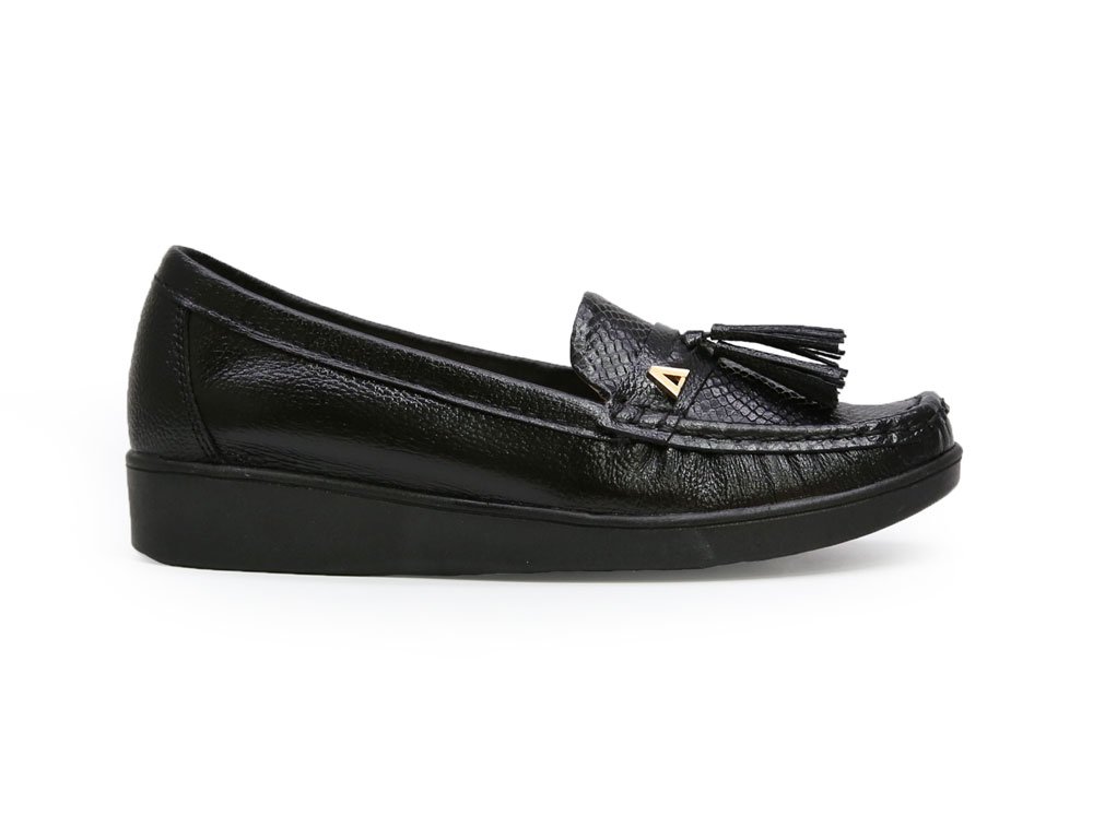 Mocasin en cuero negro