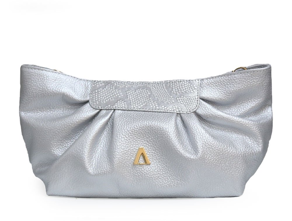 Bolso en cuero platino